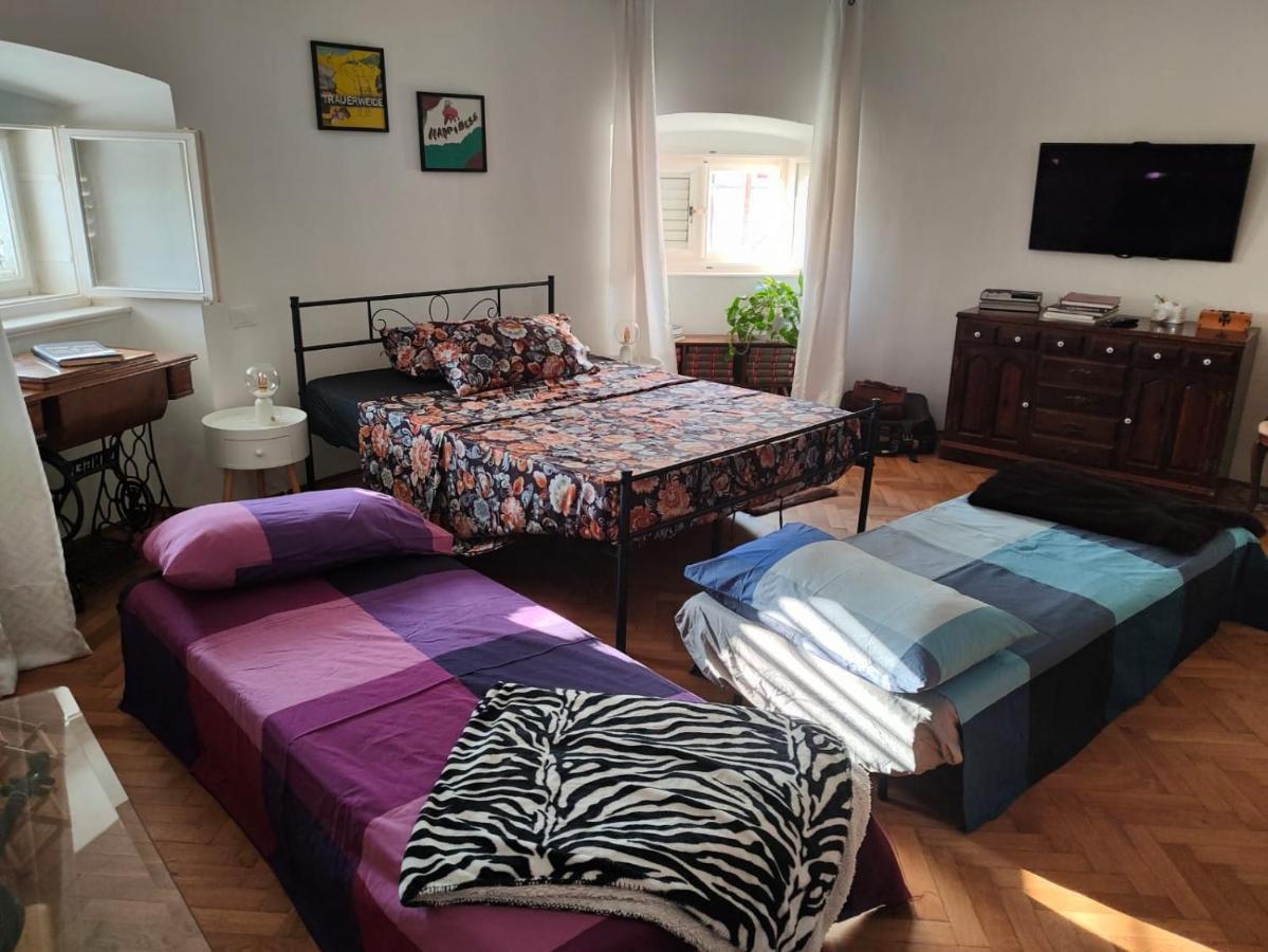Volta 8 Rooms ترييستي المظهر الخارجي الصورة